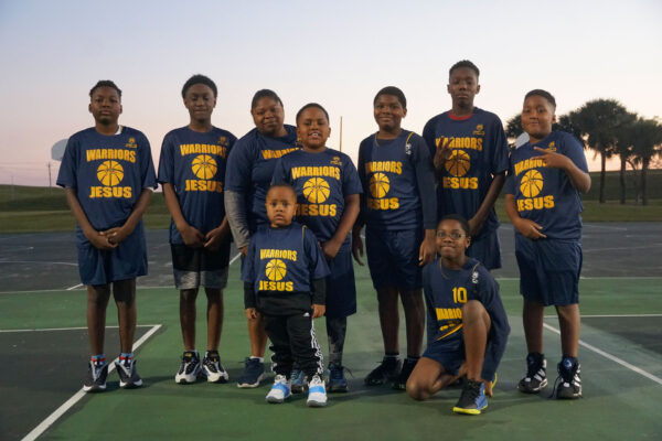 Dontate-Uniforms-Youth-Basketball-Hoop-Til-IT-Hurts-Foundation-Chicaog-IL